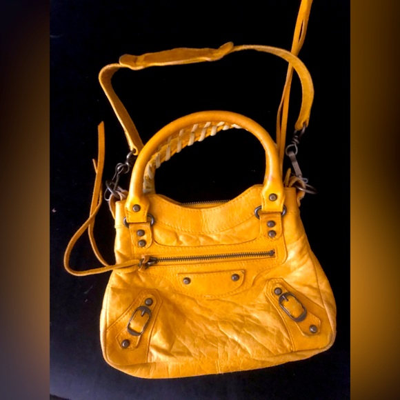 VINTAGE AUTHENTIC BALENCIAGA CHÈVRE FIRST MINI MOTORCYCLE YELLOW CITY TOTE BAG - Picture 4 of 13